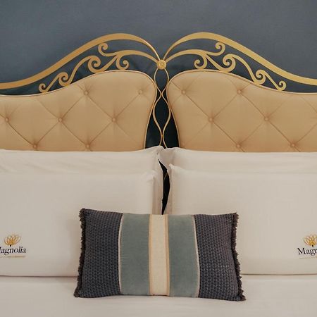 Magnolia Bed & Breakfast Grottaglie Bagian luar foto
