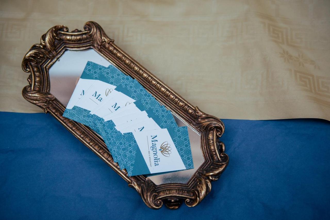 Magnolia Bed & Breakfast Grottaglie Bagian luar foto