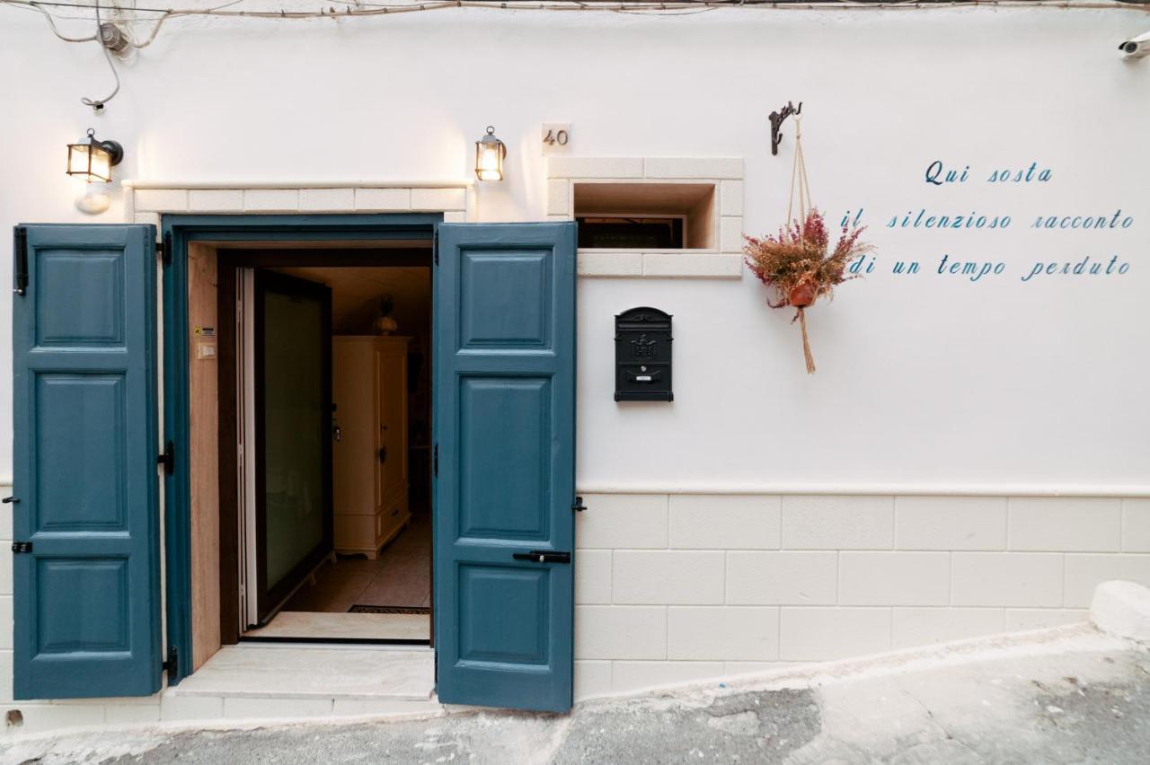 Magnolia Bed & Breakfast Grottaglie Bagian luar foto