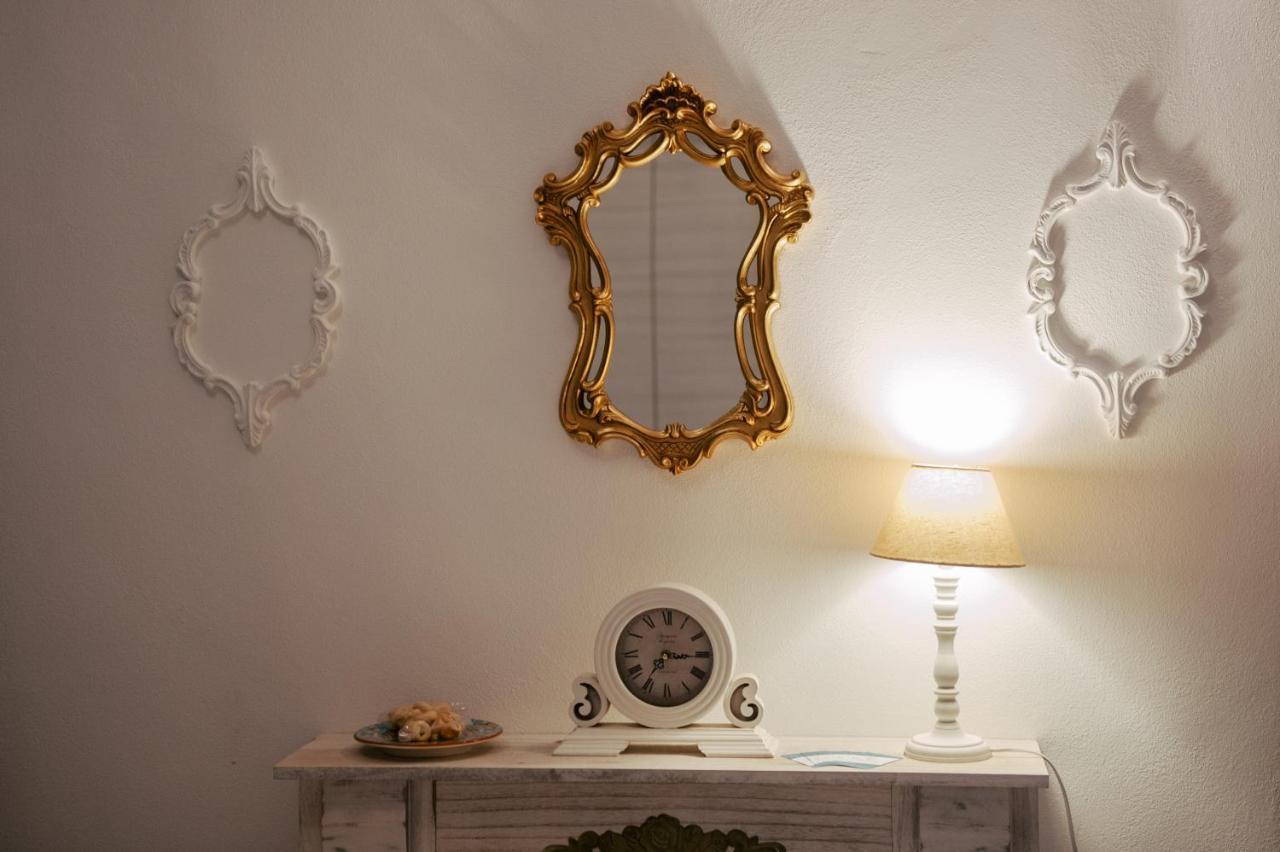 Magnolia Bed & Breakfast Grottaglie Bagian luar foto