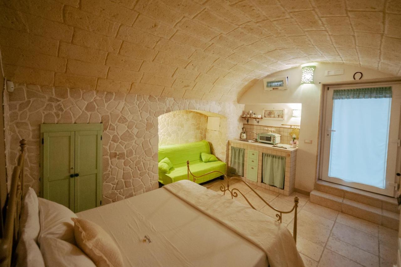 Magnolia Bed & Breakfast Grottaglie Bagian luar foto